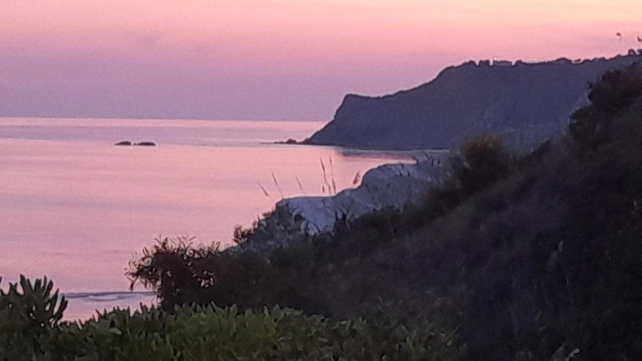 Villa Azzurra Scale Of The Turks レアルモンテ エクステリア 写真